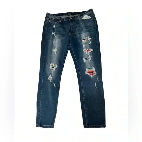 Judy Blue Pants - Judy blue distressed Aztec print skinny fit size 2x